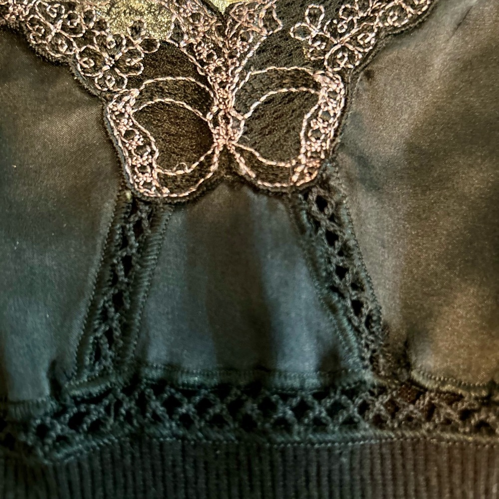 Babe Tank Top - Picture 4 of 7
